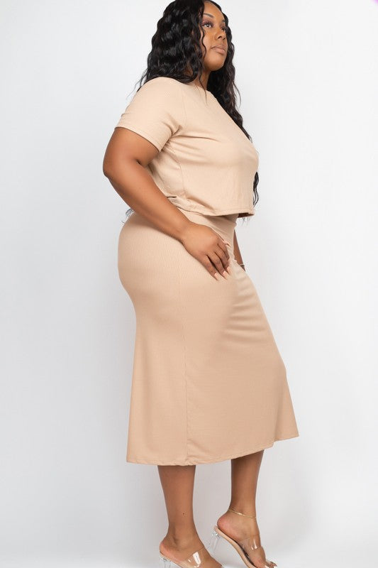 Plus size Ribbed Solid Top & Midi Skirt Set