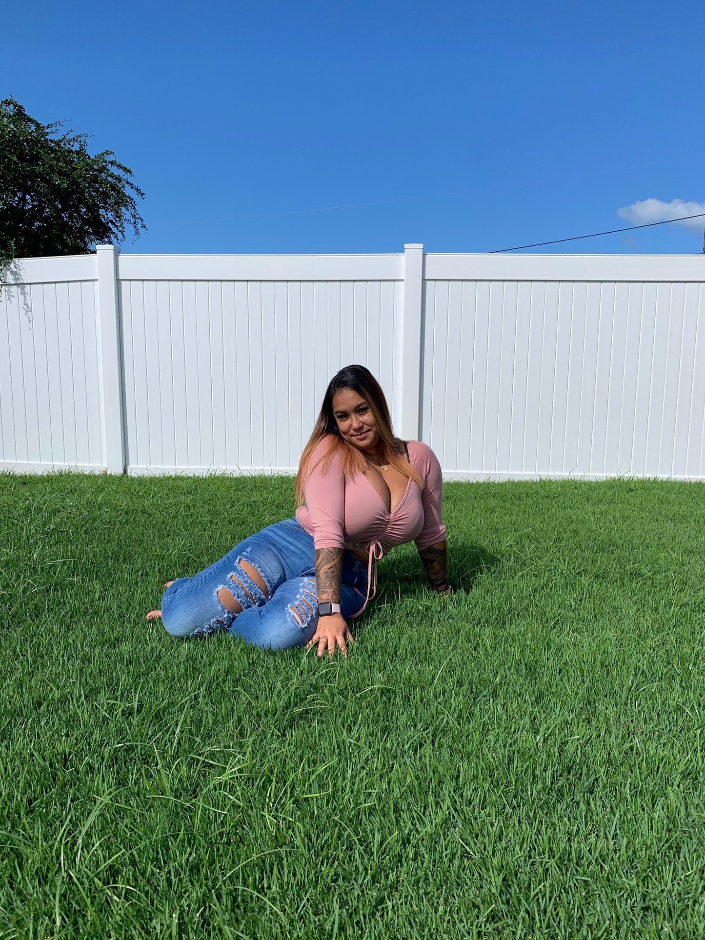 Hold Me Close Crop Top - SKYE KIYOMI BEAUTY, LLC#tops#bottoms#ootd#affordablefashion#affordablestyle#boutiqueshopping#sets#shortsets#pantsets#outerwear
