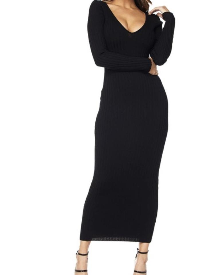 Khloe Knit Dress - SKYE KIYOMI BEAUTY, LLC#tops#bottoms#ootd#affordablefashion#affordablestyle#boutiqueshopping#sets#shortsets#pantsets#outerwear