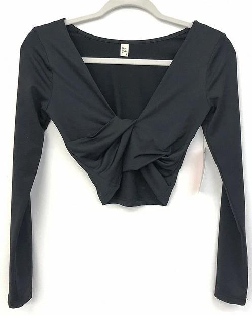 Twist It Up Crop Top - SKYE KIYOMI BEAUTY, LLC#tops#bottoms#ootd#affordablefashion#affordablestyle#boutiqueshopping#sets#shortsets#pantsets#outerwear