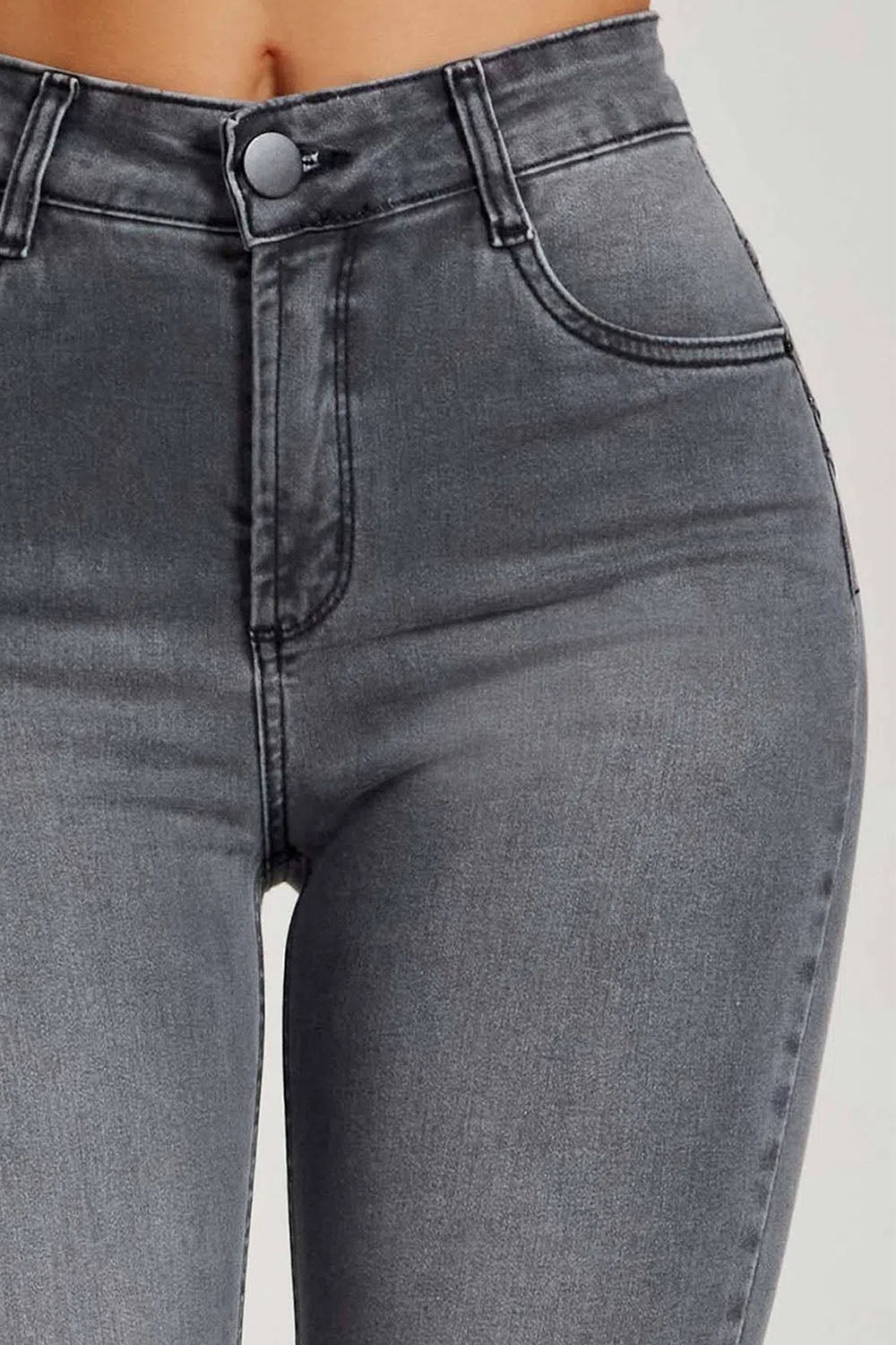 Buttoned Skinny Jeans