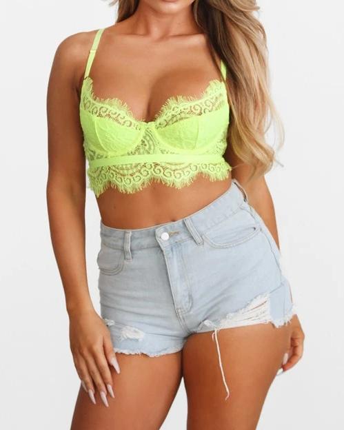 Baddie Lace Bra Top - SKYE KIYOMI BEAUTY, LLC#tops#bottoms#ootd#affordablefashion#affordablestyle#boutiqueshopping#sets#shortsets#pantsets#outerwear