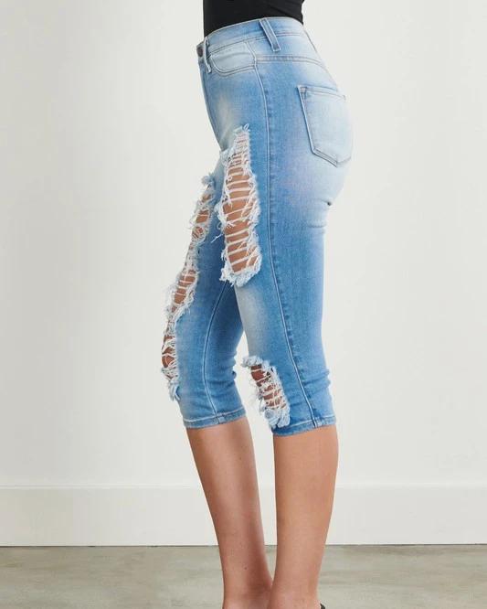 Bermuda Long Shorts - SKYE KIYOMI BEAUTY, LLC#tops#bottoms#ootd#affordablefashion#affordablestyle#boutiqueshopping#sets#shortsets#pantsets#outerwear