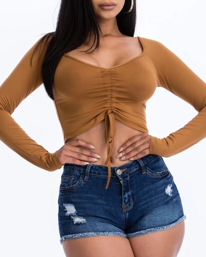 Hold Me Close Crop Top - SKYE KIYOMI BEAUTY, LLC#tops#bottoms#ootd#affordablefashion#affordablestyle#boutiqueshopping#sets#shortsets#pantsets#outerwear