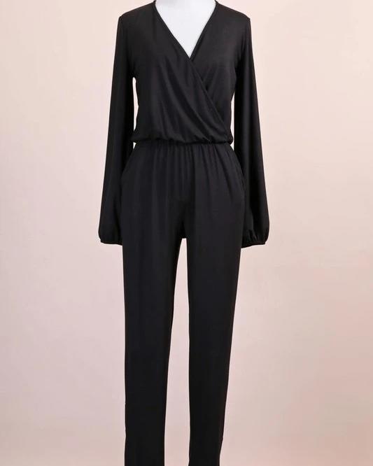 Jacee Jumpsuit - SKYE KIYOMI BEAUTY, LLC#tops#bottoms#ootd#affordablefashion#affordablestyle#boutiqueshopping#sets#shortsets#pantsets#outerwear