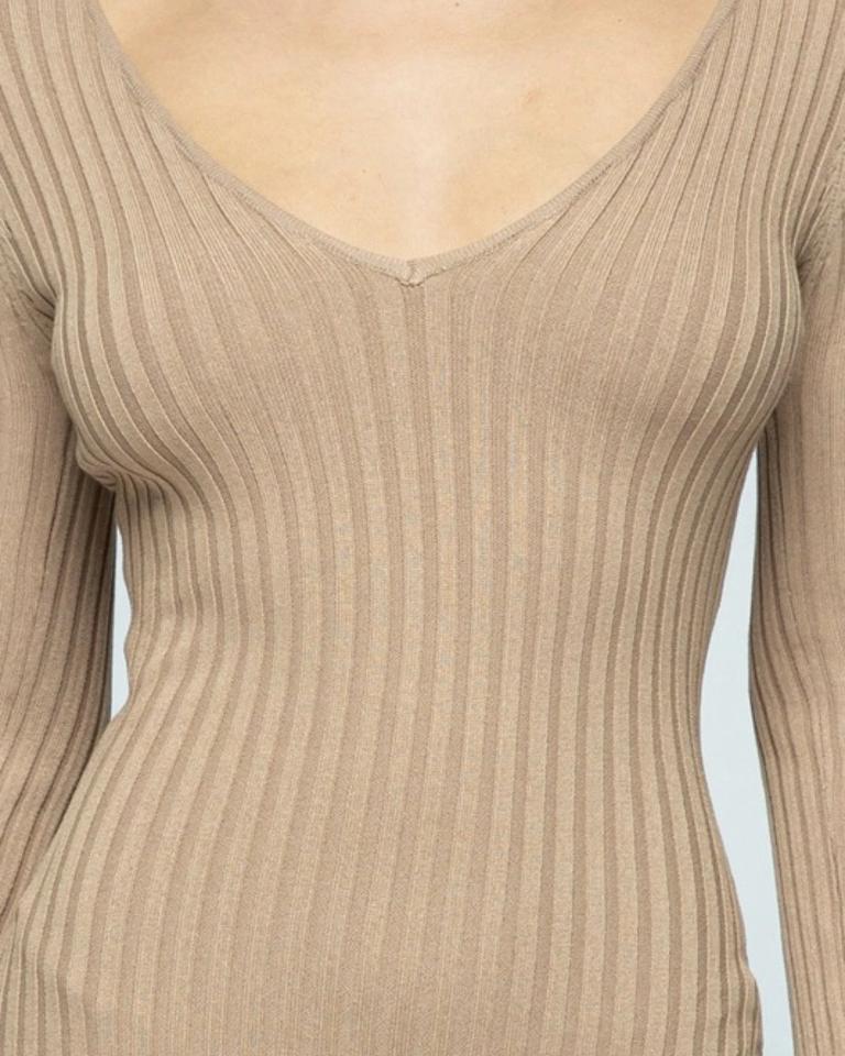 Khloe Knit Dress - SKYE KIYOMI BEAUTY, LLC#tops#bottoms#ootd#affordablefashion#affordablestyle#boutiqueshopping#sets#shortsets#pantsets#outerwear