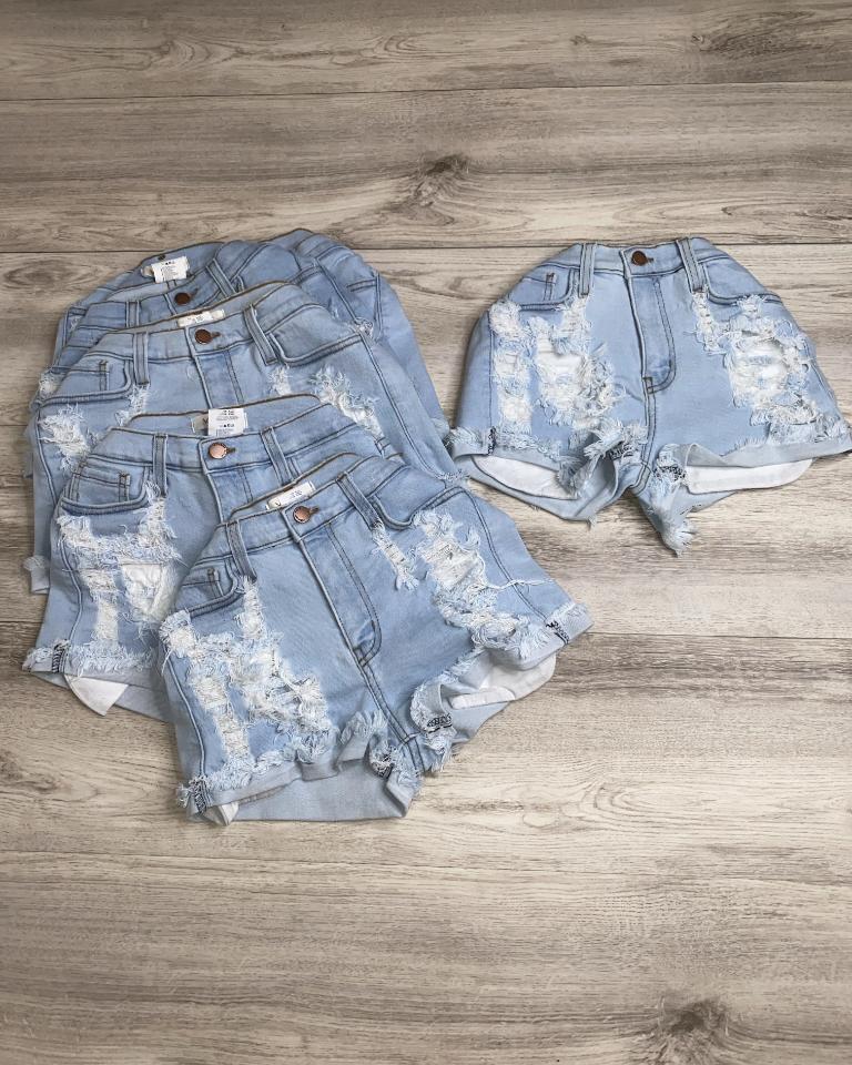 Mellow Stretchy Shorts - SKYE KIYOMI BEAUTY, LLC#tops#bottoms#ootd#affordablefashion#affordablestyle#boutiqueshopping#sets#shortsets#pantsets#outerwear