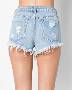 Oh She Cute Shorts - SKYE KIYOMI BEAUTY, LLC#tops#bottoms#ootd#affordablefashion#affordablestyle#boutiqueshopping#sets#shortsets#pantsets#outerwear