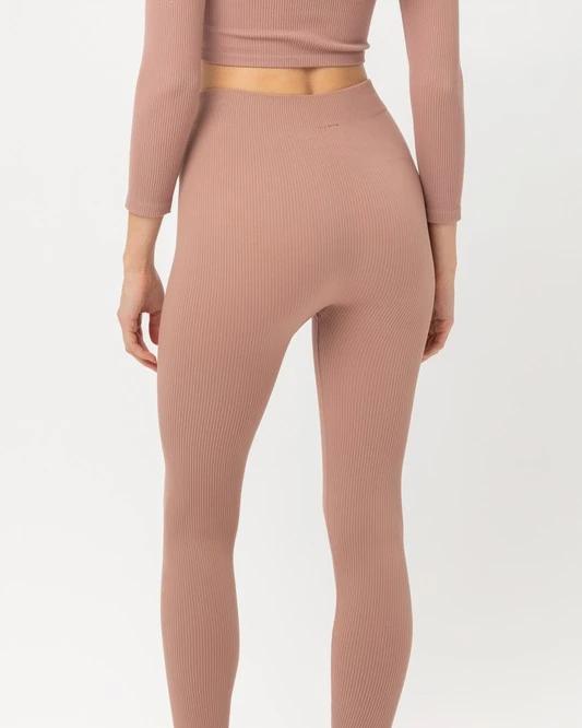 Shanna Workout Leggings Set - SKYE KIYOMI BEAUTY, LLC#tops#bottoms#ootd#affordablefashion#affordablestyle#boutiqueshopping#sets#shortsets#pantsets#outerwear